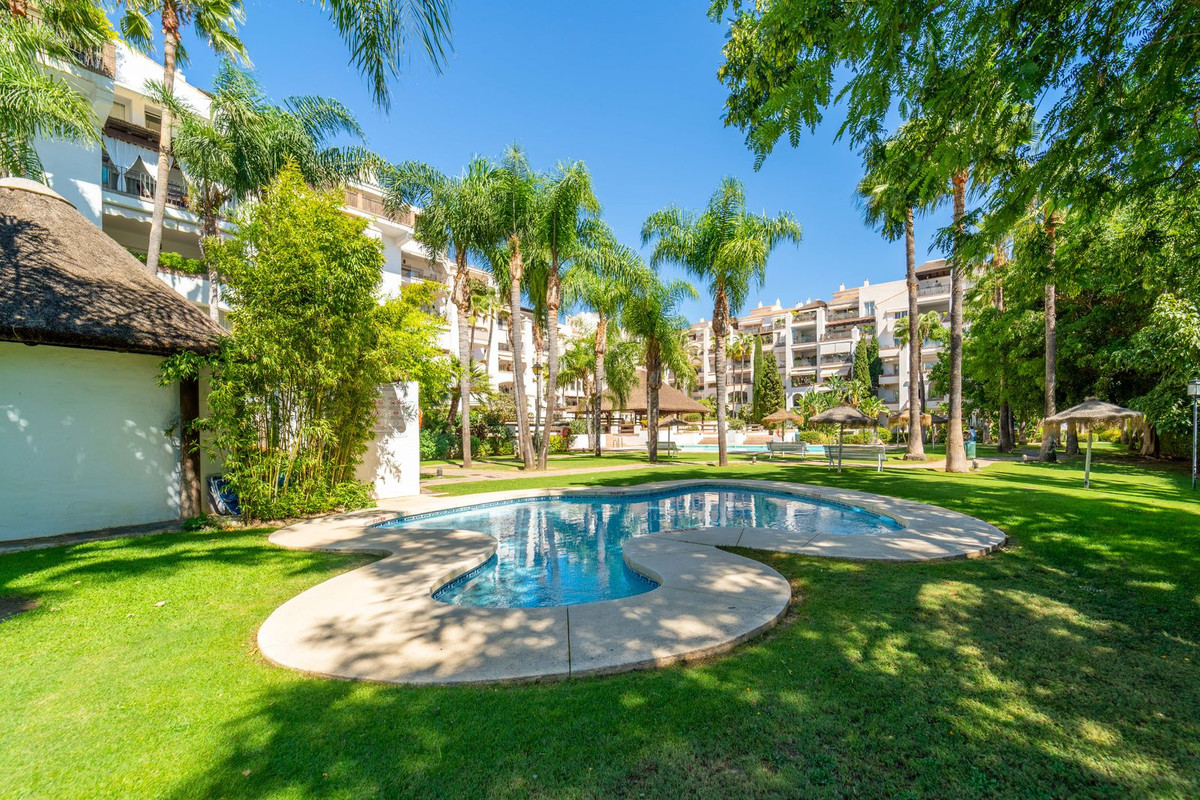 2 Bed Apartment for sale in Torremolinos Costa Del Sol, Málaga, Spain