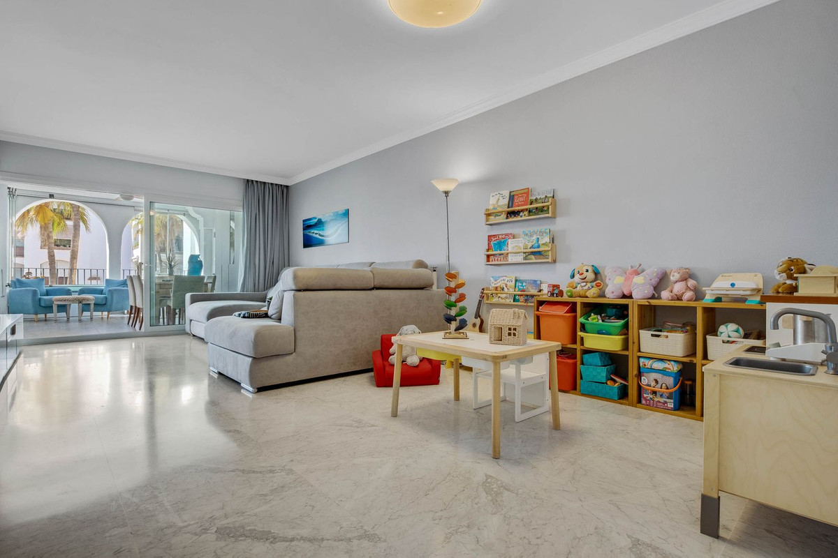 2 Bed Apartment for sale in Torremolinos Costa Del Sol, Málaga, Spain