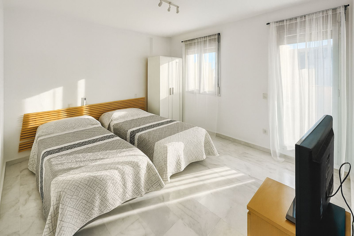 Se vende Dúplex de 3 dormitorios en Costa Del Sol, Málaga, España