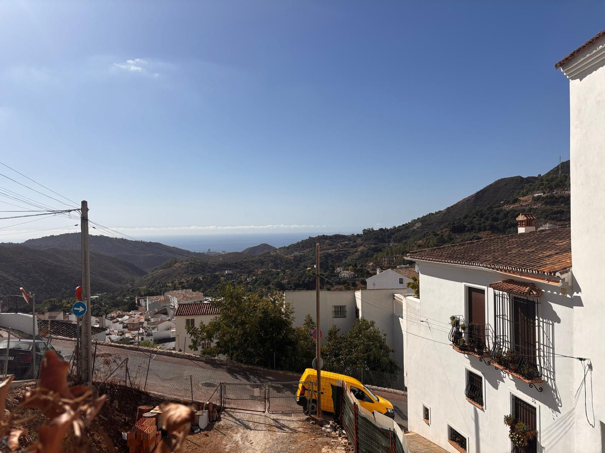 Se vende Apartamento Planta Media de 2 dormitorios en Costa Del Sol, Málaga, España