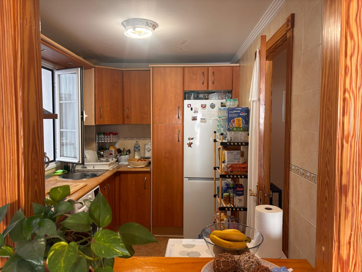 Se vende Apartamento Planta Media de 2 dormitorios en Costa Del Sol, Málaga, España