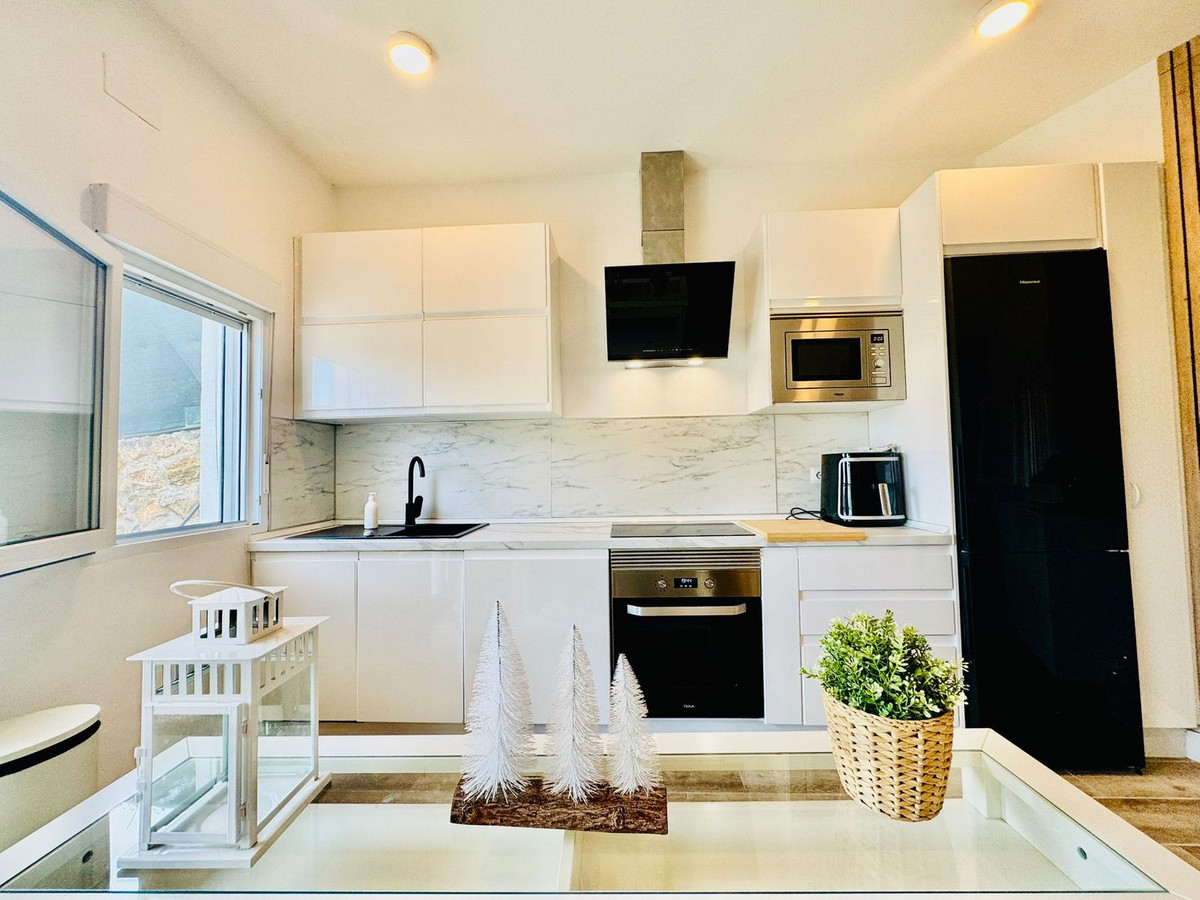 3 Bed Townhouse for sale in Valtocado Costa Del Sol, Málaga, Spain