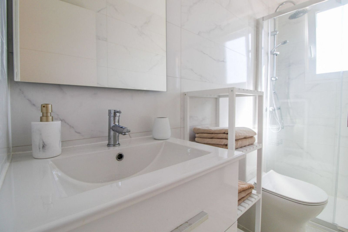 Se vende Ático de 2 dormitorios en Costa Blanca, Alicante, España