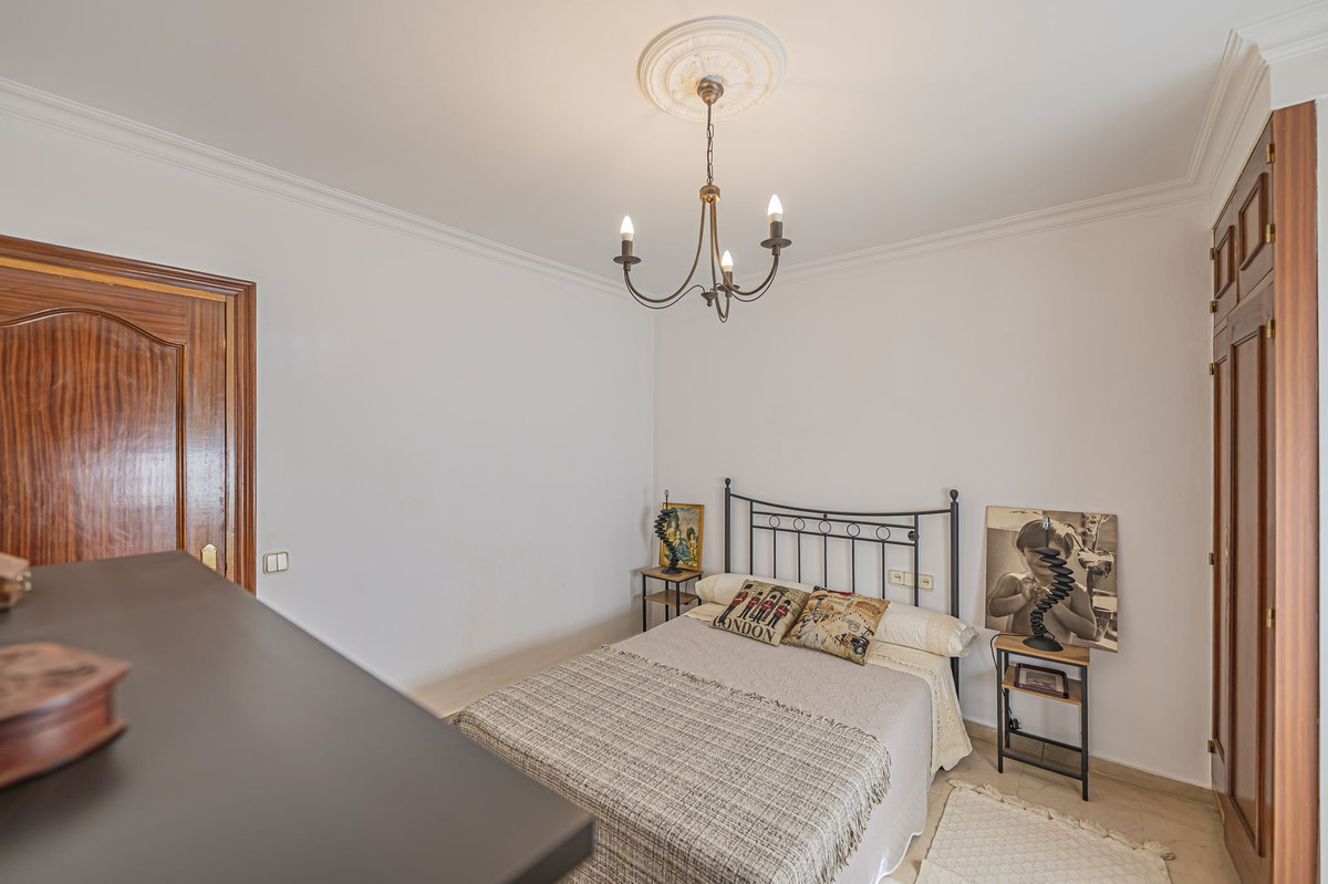 4 Bed Townhouse for sale in Marbella Costa Del Sol, Málaga, Spain