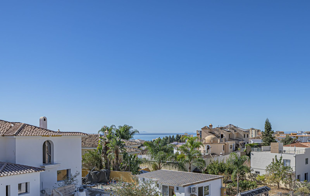 4 Bed Townhouse for sale in Marbella Costa Del Sol, Málaga, Spain
