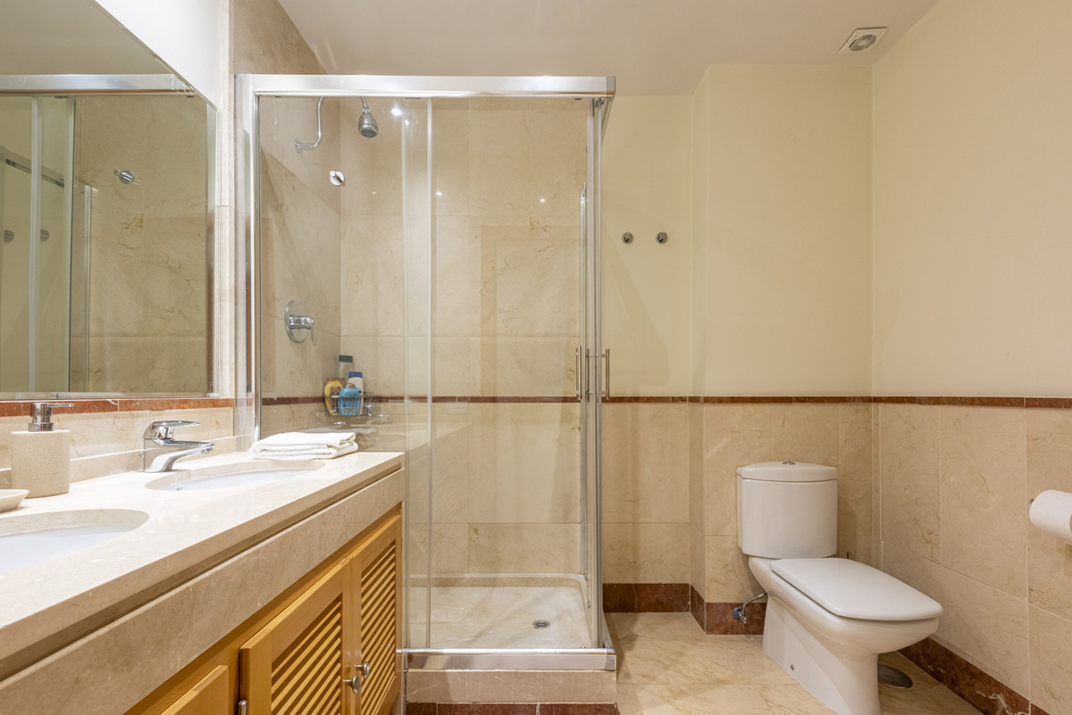 2 Bed Apartment for sale in Puerto Banús Costa Del Sol, Málaga, Spain