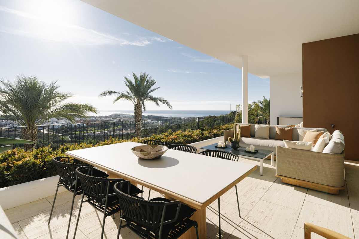 3 Bed Apartment for sale in Casares Costa Del Sol, Málaga, Spain
