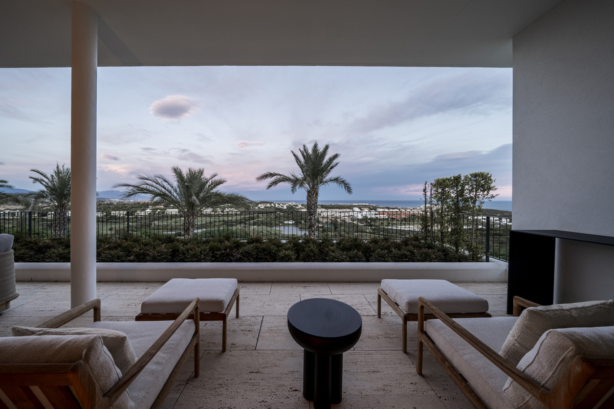 3 Bed Apartment for sale in Casares Costa Del Sol, Málaga, Spain