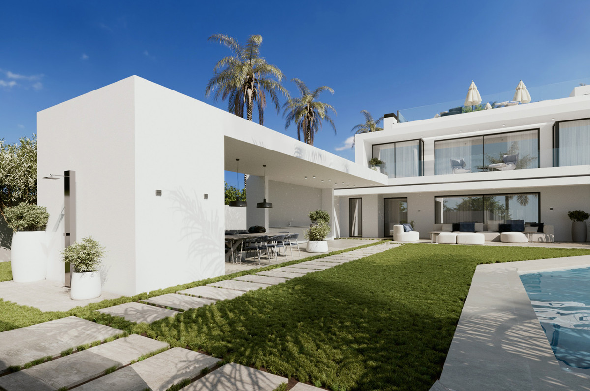 Se vende Villa - Chalet de 6 dormitorios en Costa Del Sol, Málaga, España