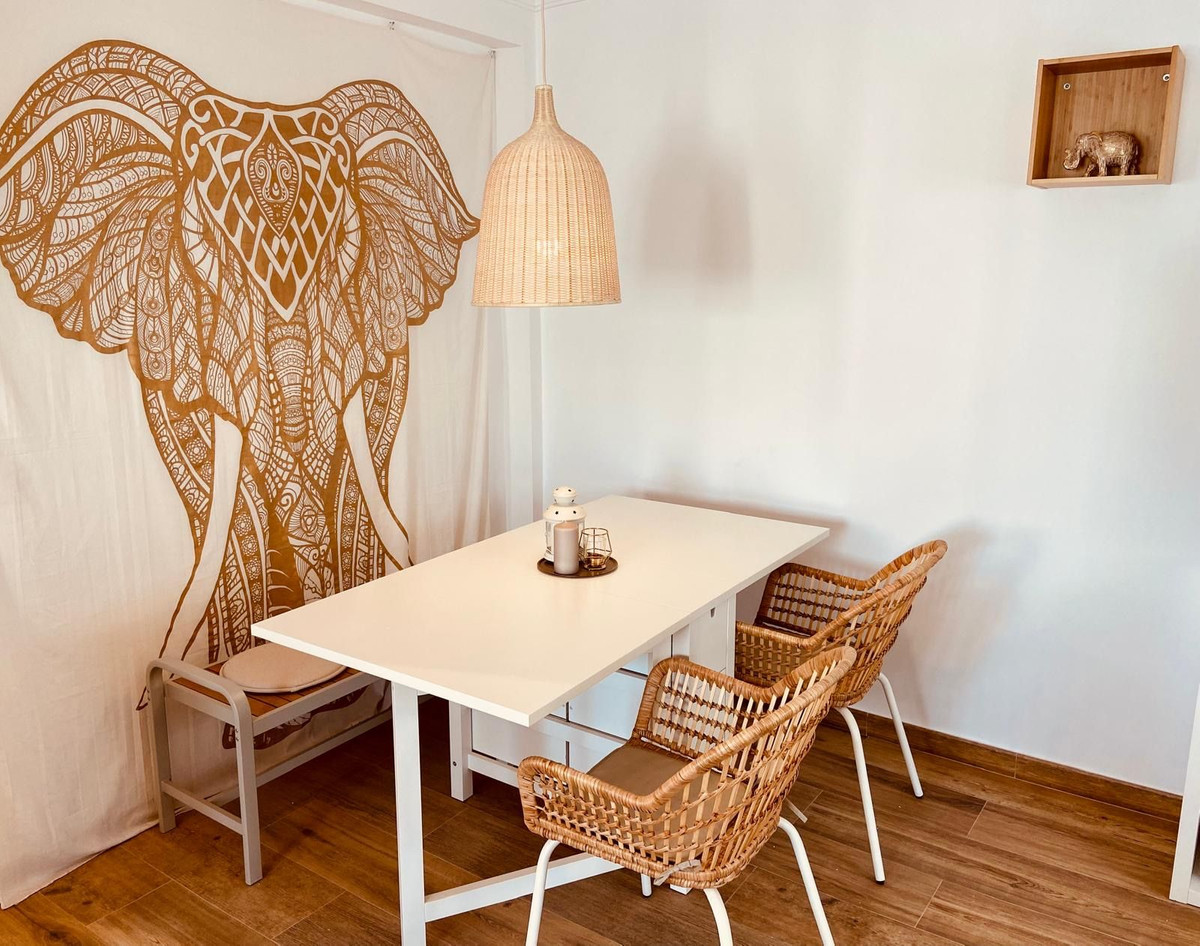 2 Bed Apartment for sale in Fuengirola Costa Del Sol, Málaga, Spain