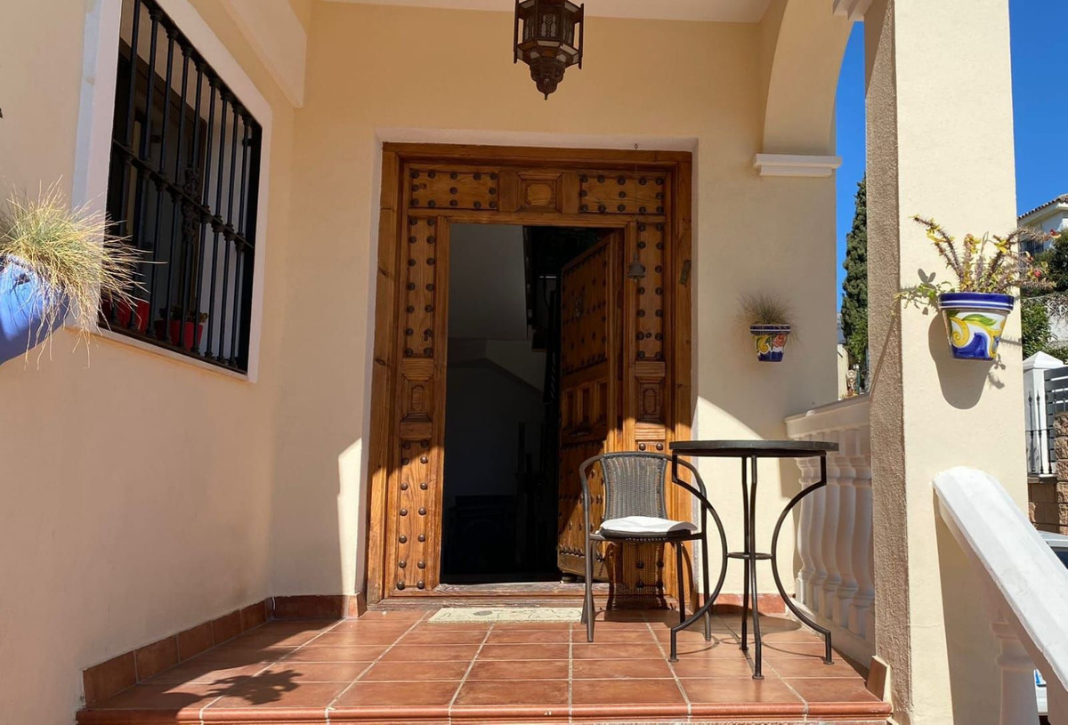 7 Bed Townhouse for sale in Marbella Costa Del Sol, Málaga, Spain