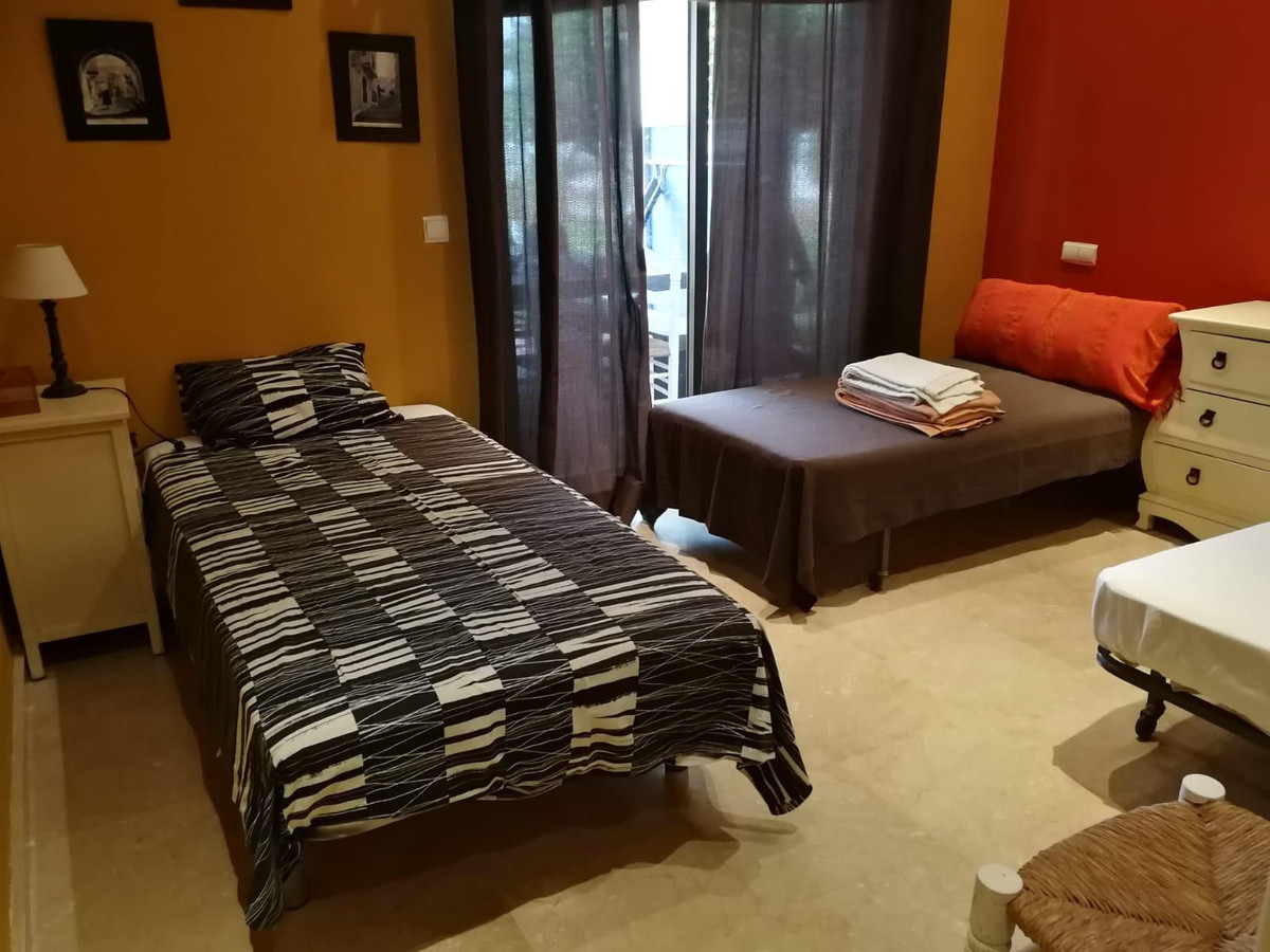 7 Bed Townhouse for sale in Marbella Costa Del Sol, Málaga, Spain