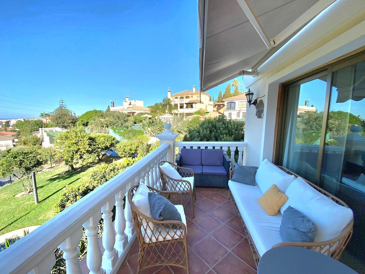 7 Bed Townhouse for sale in Marbella Costa Del Sol, Málaga, Spain