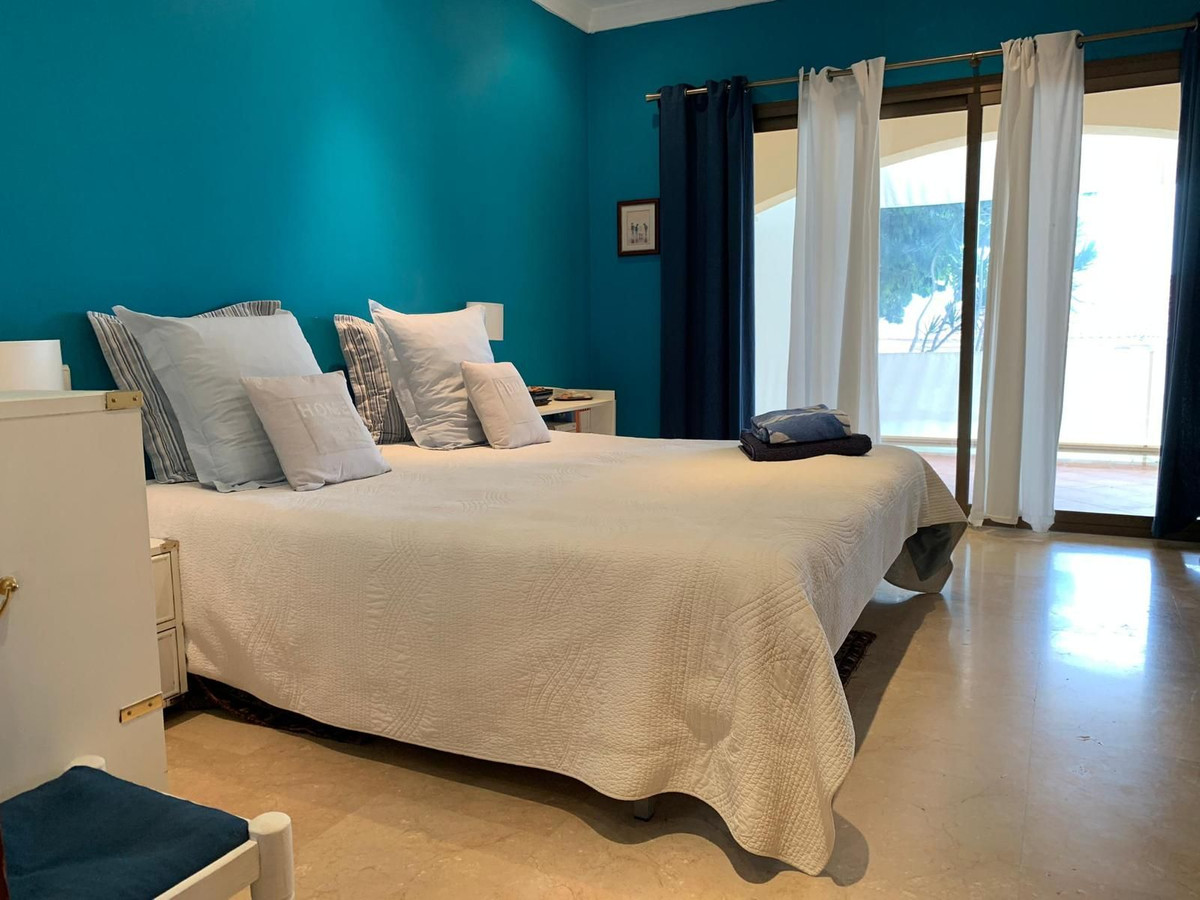 7 Bed Townhouse for sale in Marbella Costa Del Sol, Málaga, Spain