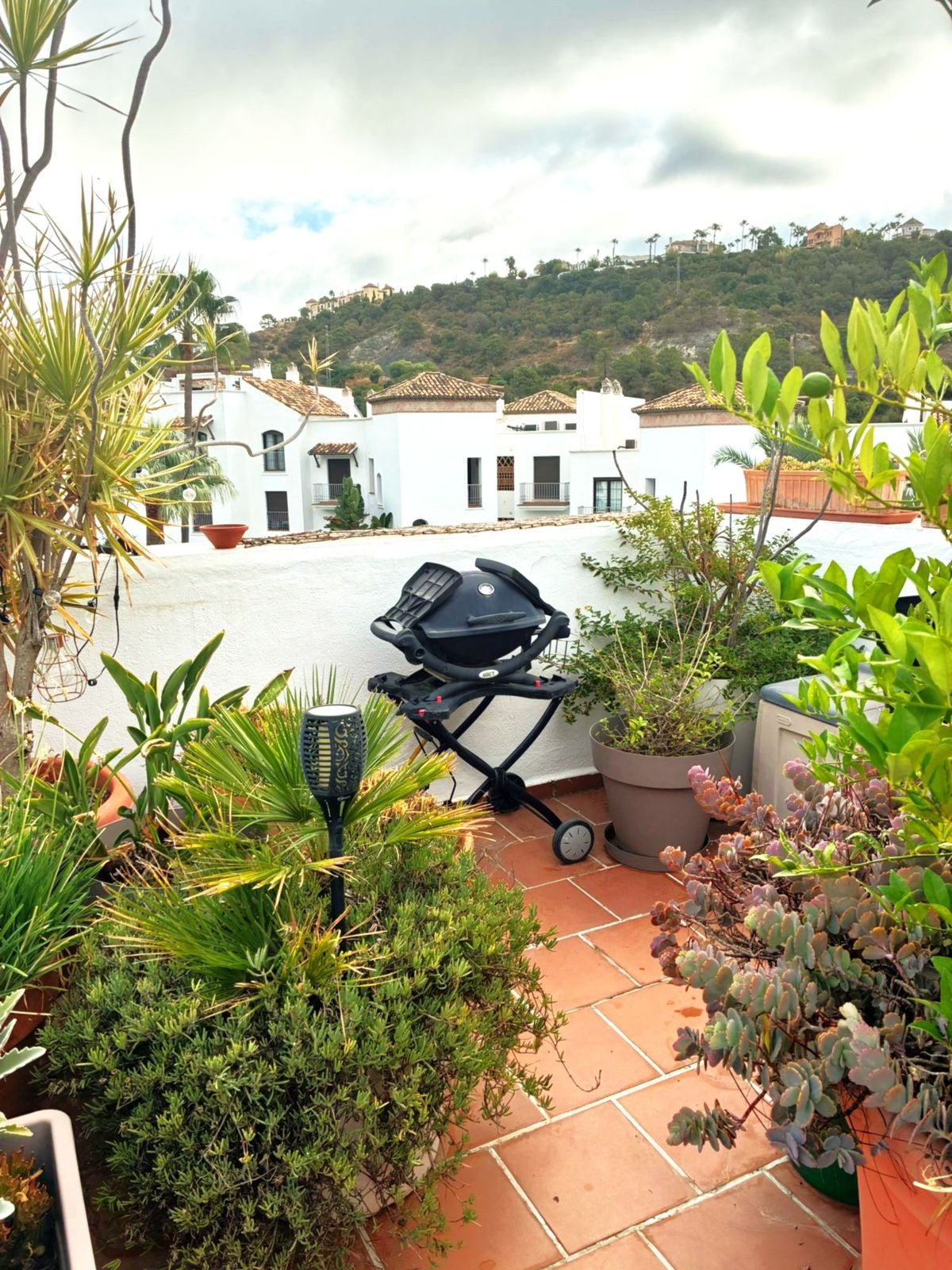 3 Bed Apartment for sale in Los Arqueros Costa Del Sol, Málaga, Spain