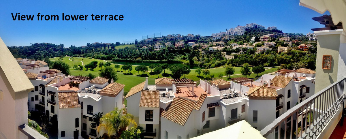 3 Bed Apartment for sale in Los Arqueros Costa Del Sol, Málaga, Spain