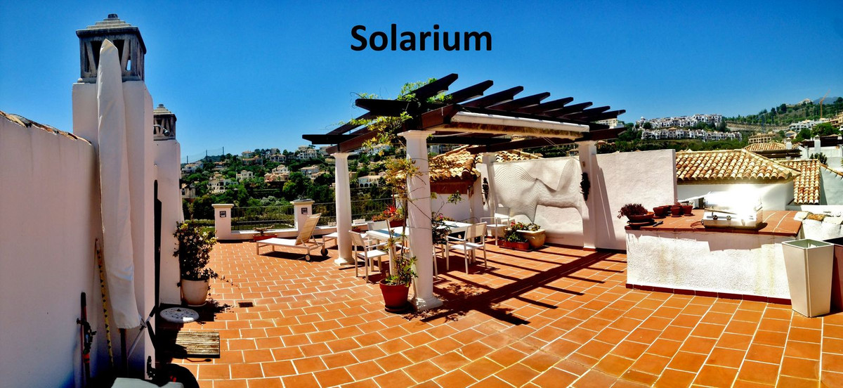 3 Bed Apartment for sale in Los Arqueros Costa Del Sol, Málaga, Spain