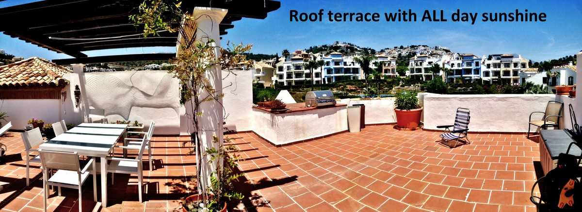 3 Bed Apartment for sale in Los Arqueros Costa Del Sol, Málaga, Spain