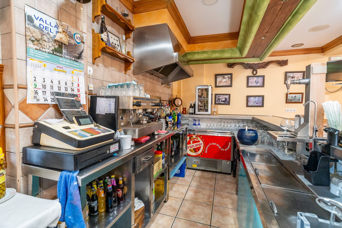 Se vende Restaurante de 1 dormitorios en Costa Del Sol, Málaga, España