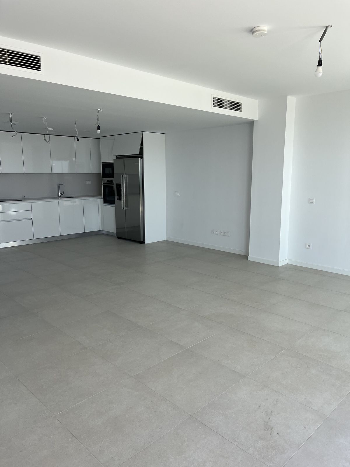 3 Bed Apartment for sale in Torremolinos Costa Del Sol, Málaga, Spain