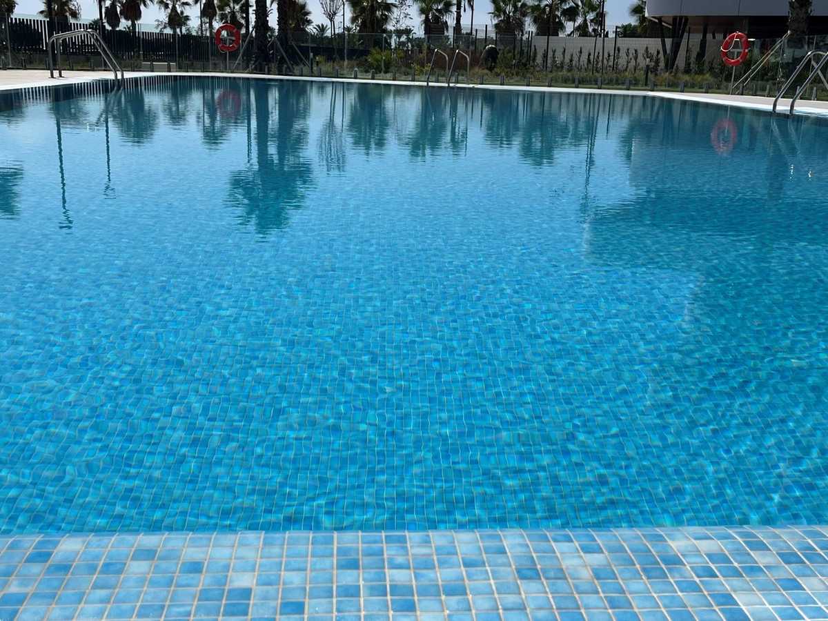 3 Bed Apartment for sale in Torremolinos Costa Del Sol, Málaga, Spain