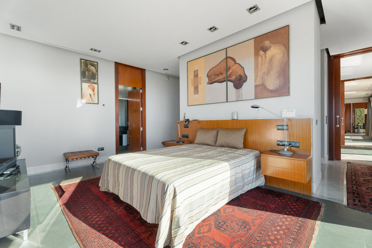 Se vende Villa - Chalet de 5 dormitorios en Costa Del Sol, Málaga, España