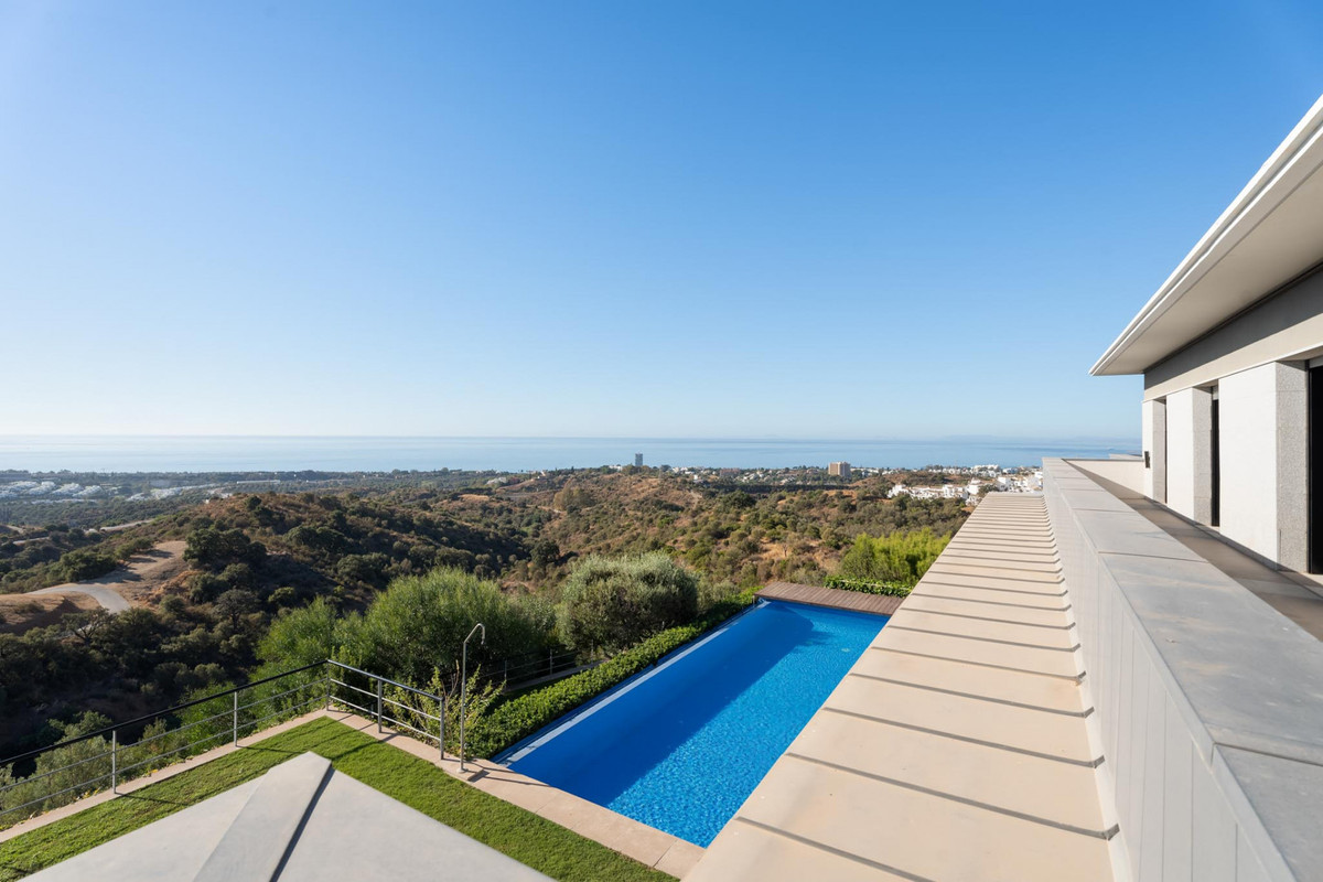 Se vende Villa - Chalet de 5 dormitorios en Costa Del Sol, Málaga, España