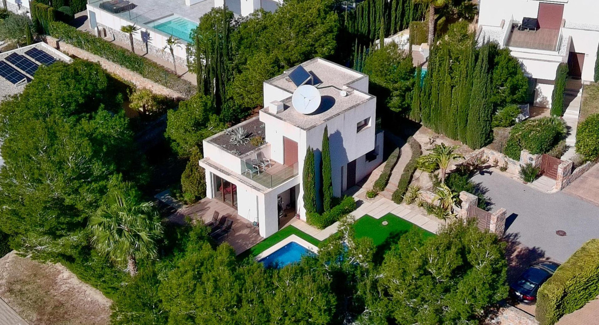 Se vende Villa - Chalet de 3 dormitorios en Costa Blanca, Alicante, España