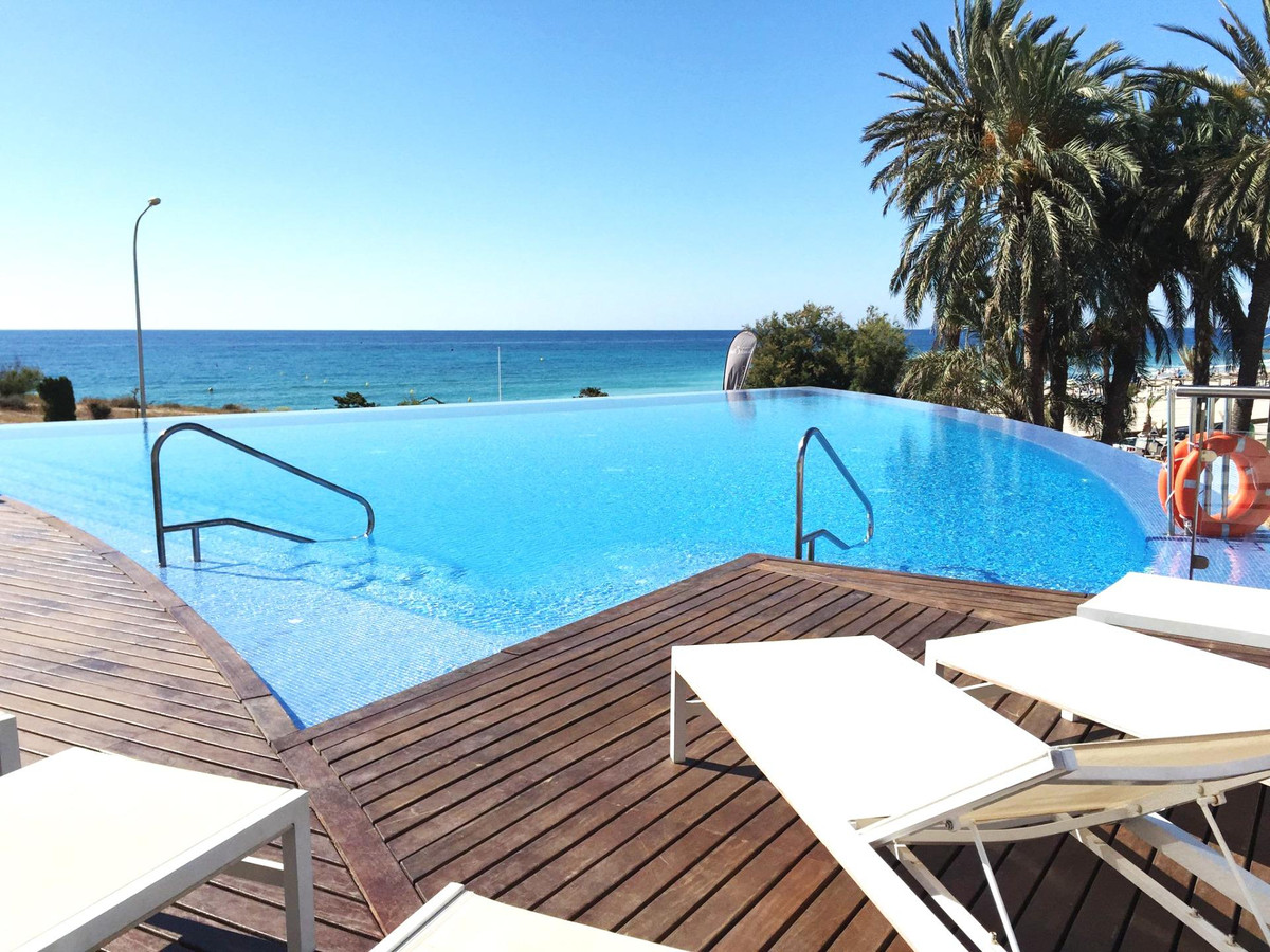 Se vende Villa - Chalet de 3 dormitorios en Costa Blanca, Alicante, España