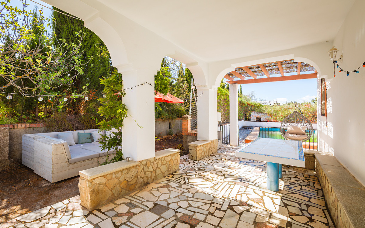 4 Bed Townhouse for sale in Ronda Costa Del Sol, Málaga, Spain
