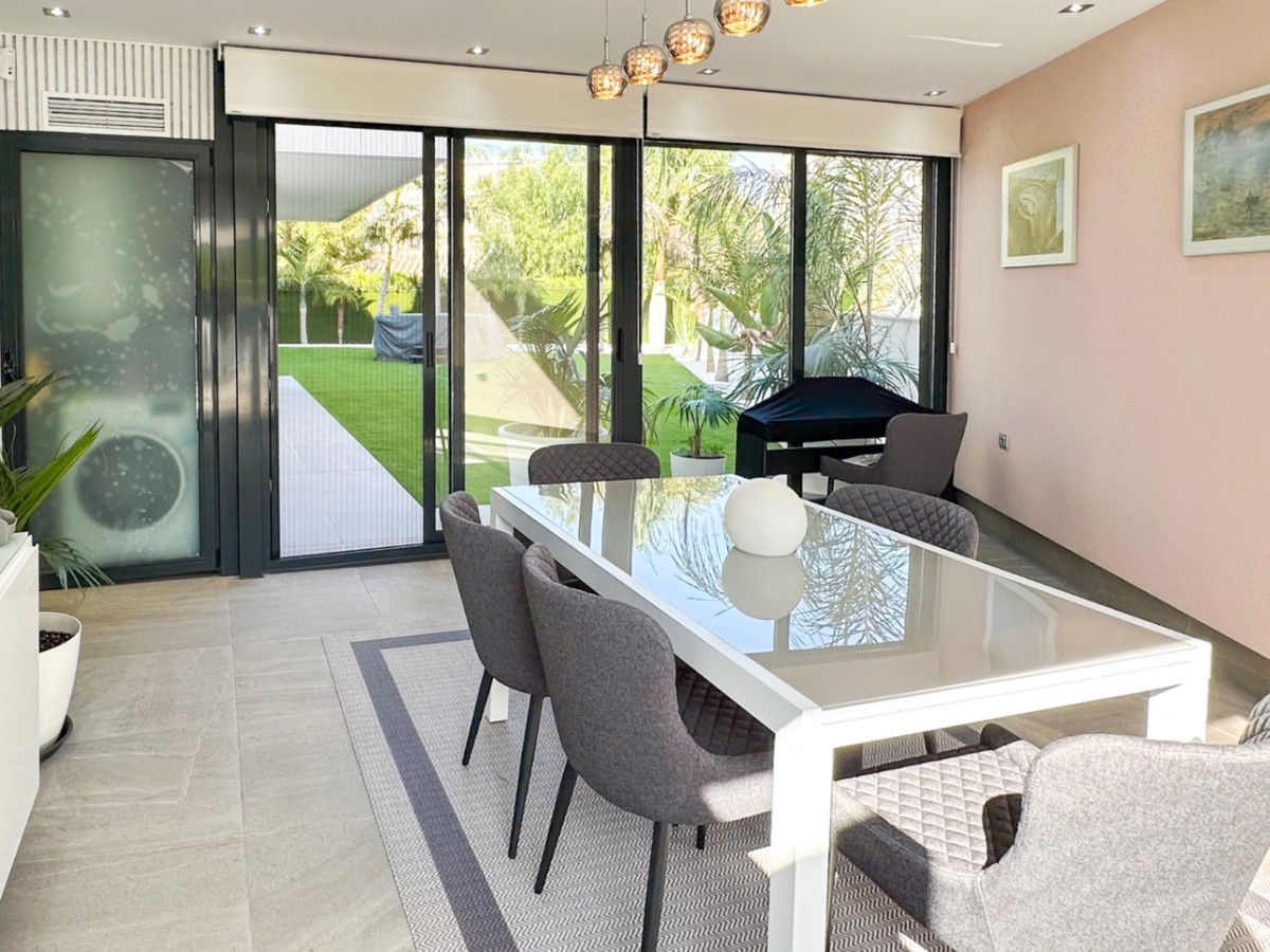 3 Bed Apartment for sale in Torremolinos Costa Del Sol, Málaga, Spain