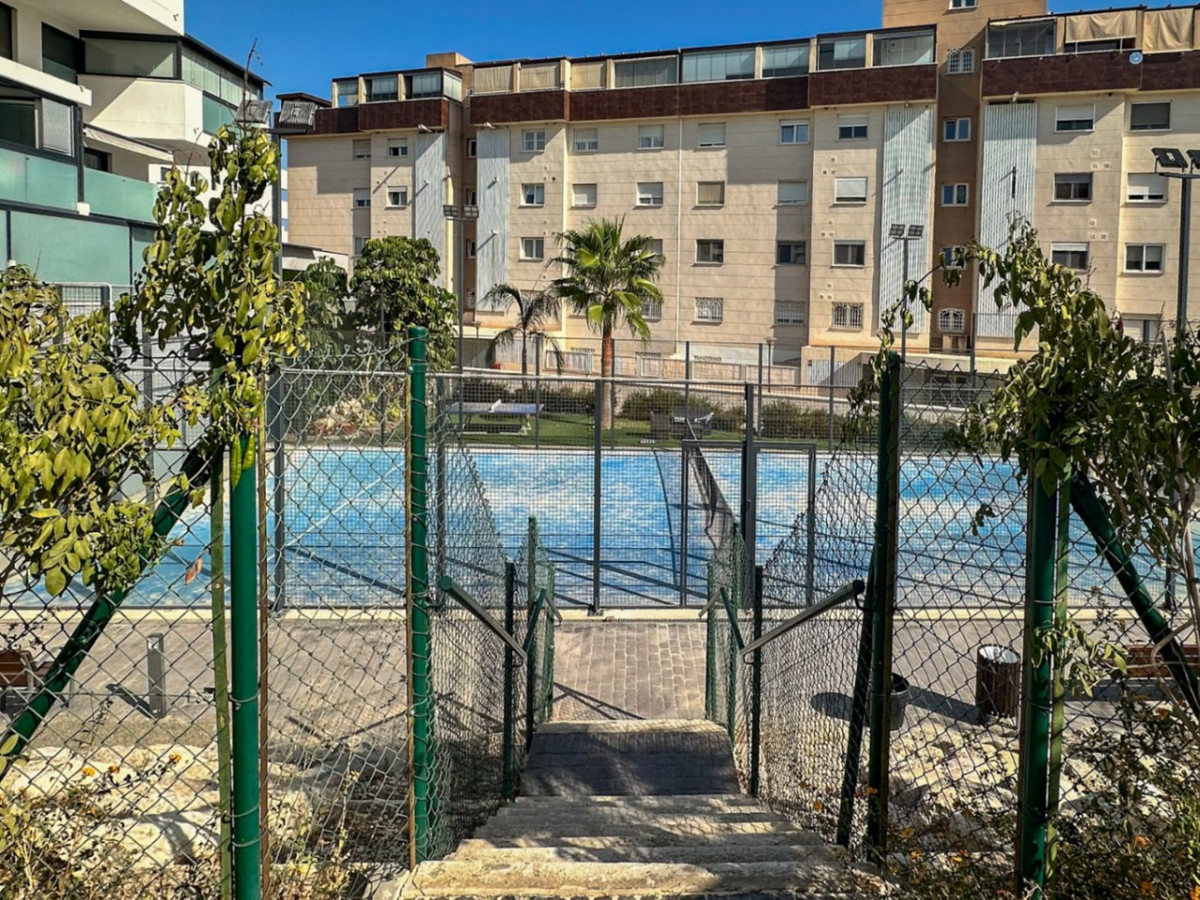 3 Bed Apartment for sale in Torremolinos Costa Del Sol, Málaga, Spain
