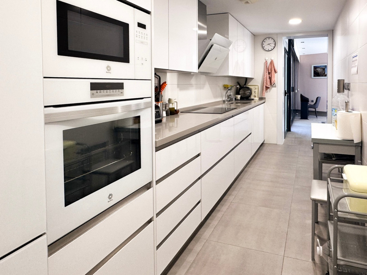 3 Bed Apartment for sale in Torremolinos Costa Del Sol, Málaga, Spain