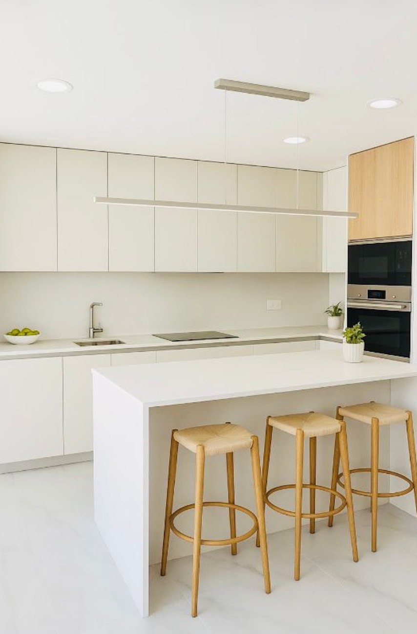 2 Bed Apartment for sale in Estepona Costa Del Sol, Málaga, Spain