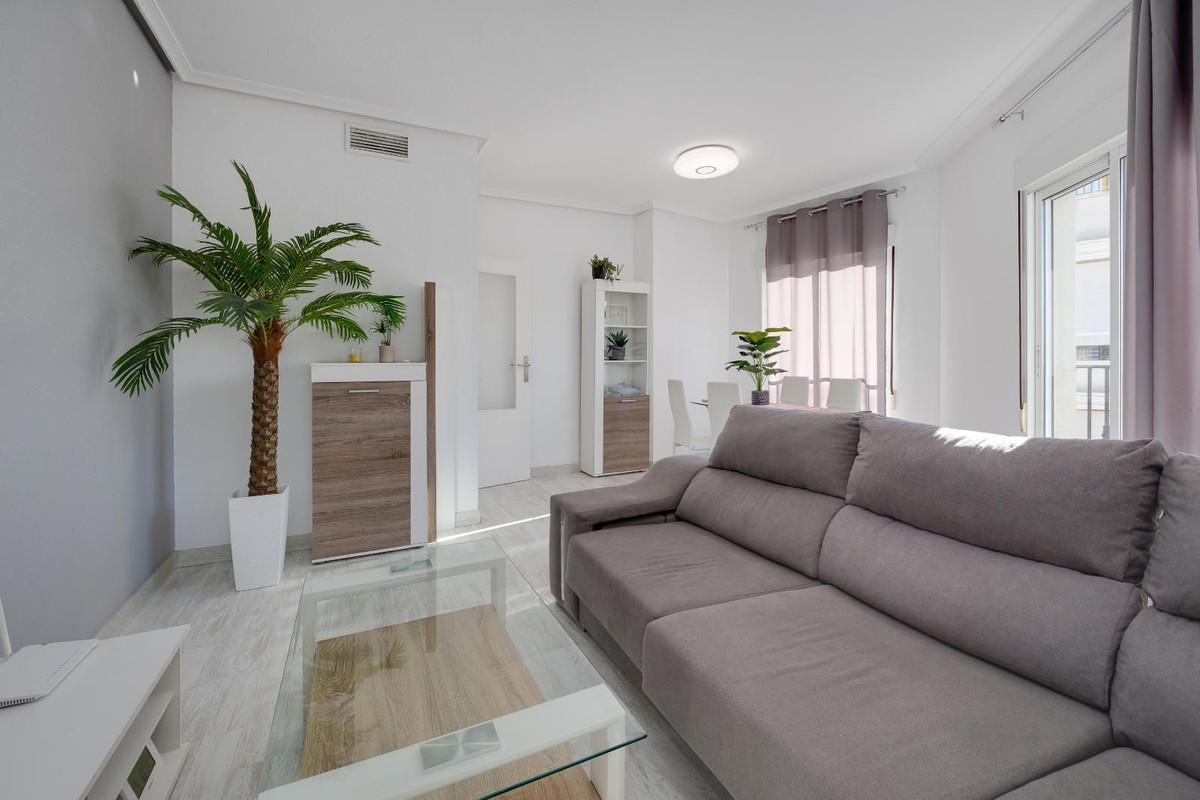 Se vende Ático de 2 dormitorios en Costa Blanca, Alicante, España