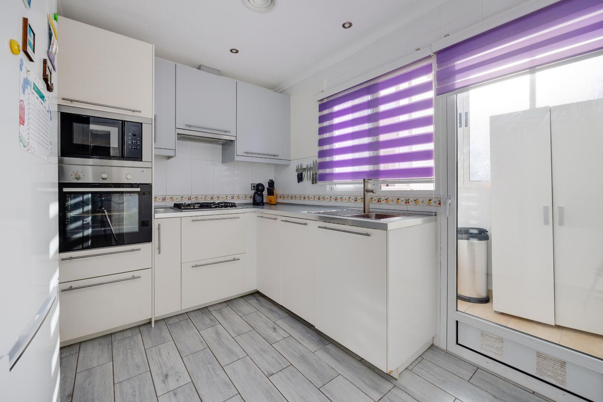 Se vende Ático de 2 dormitorios en Costa Blanca, Alicante, España