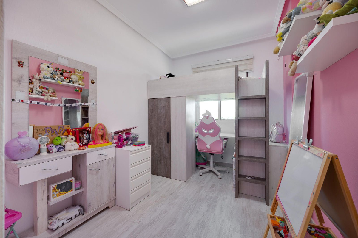 Se vende Ático de 2 dormitorios en Costa Blanca, Alicante, España