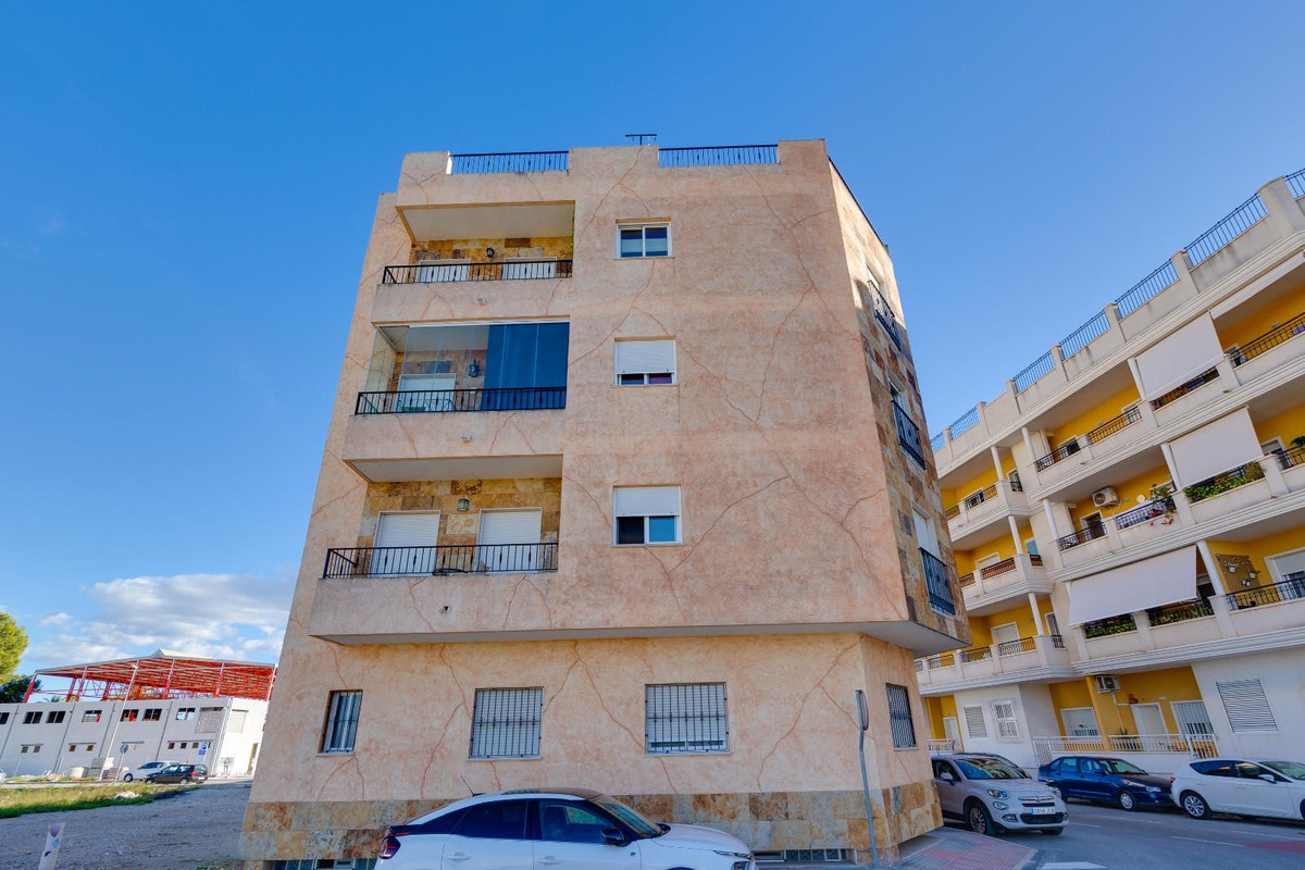 Se vende Ático de 2 dormitorios en Costa Blanca, Alicante, España