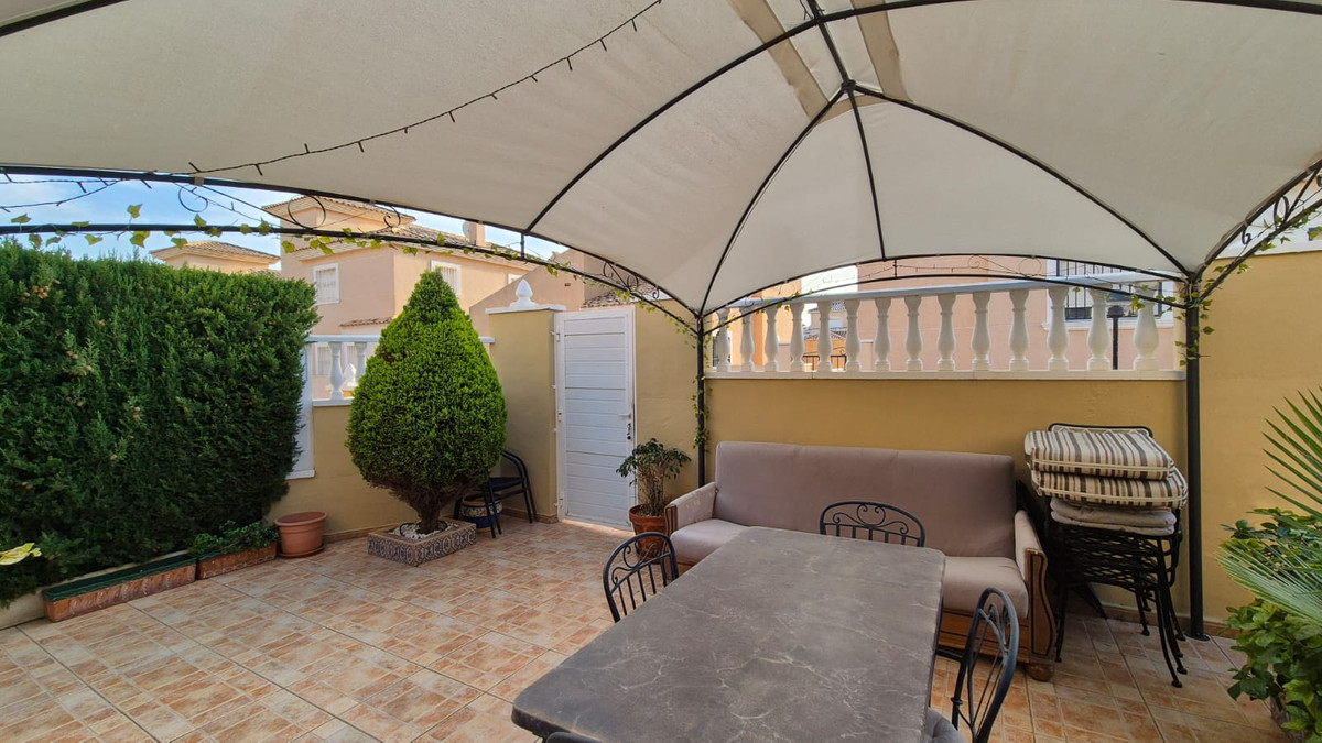 Se vende Villa - Chalet de 2 dormitorios en Costa Blanca, Alicante, España