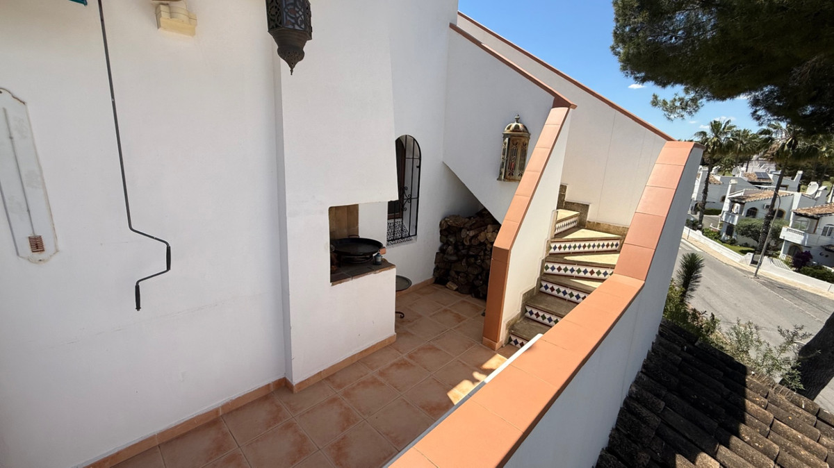 4 Bed Townhouse for sale in Orihuela Costa Blanca, Alicante, Spain