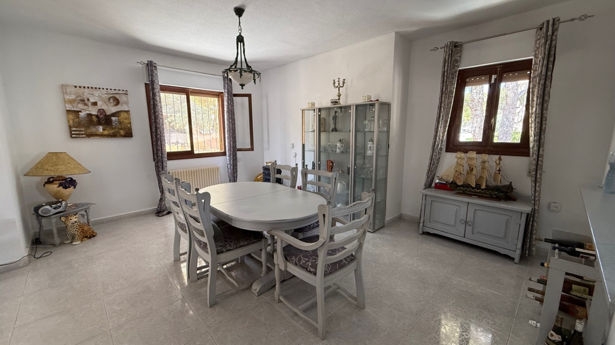 6 Bed Townhouse for sale in Orihuela Costa Blanca, Alicante, Spain