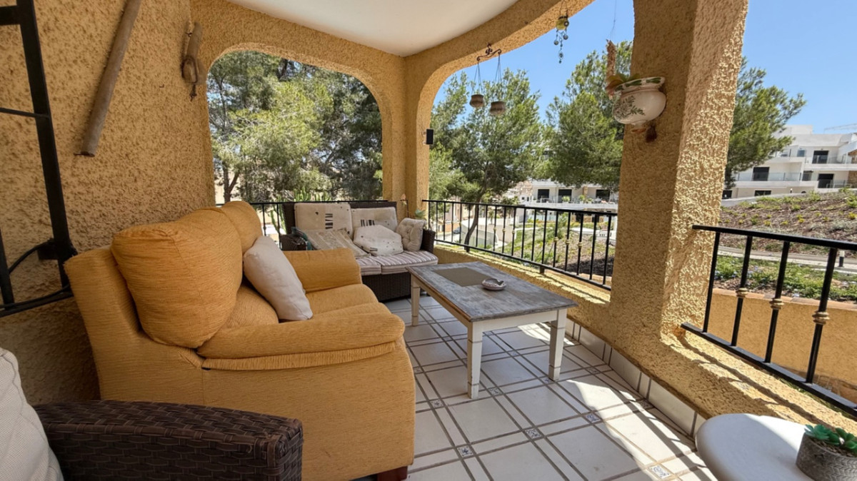 6 Bed Townhouse for sale in Orihuela Costa Blanca, Alicante, Spain