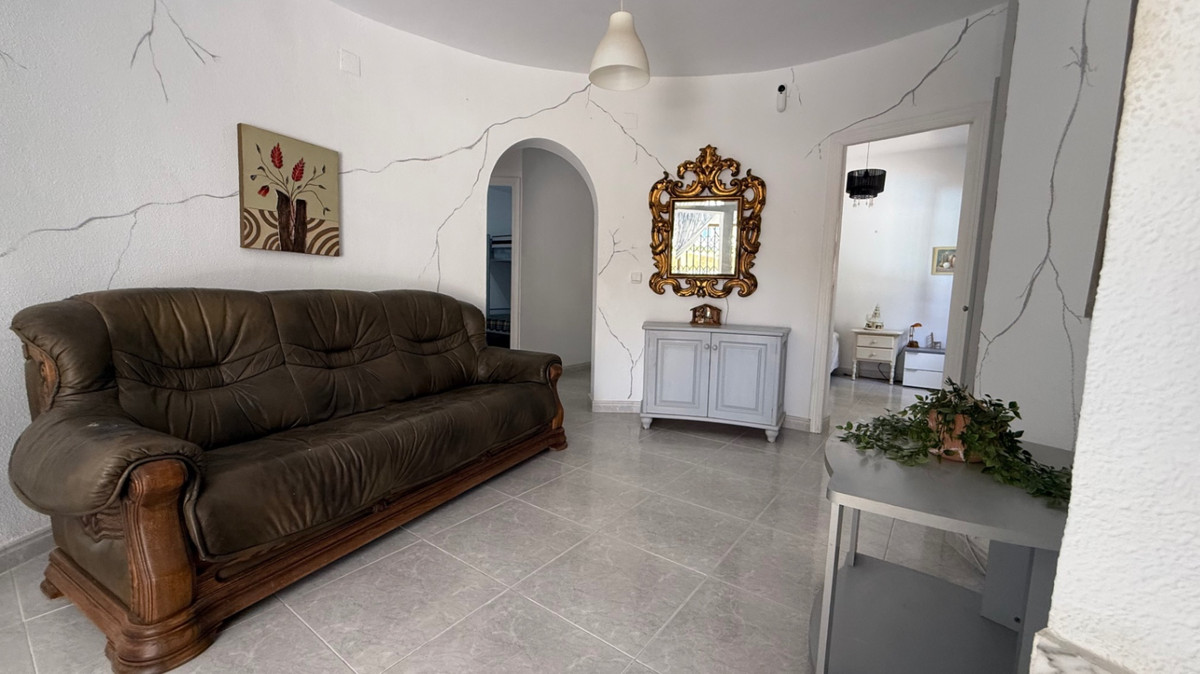 6 Bed Townhouse for sale in Orihuela Costa Blanca, Alicante, Spain