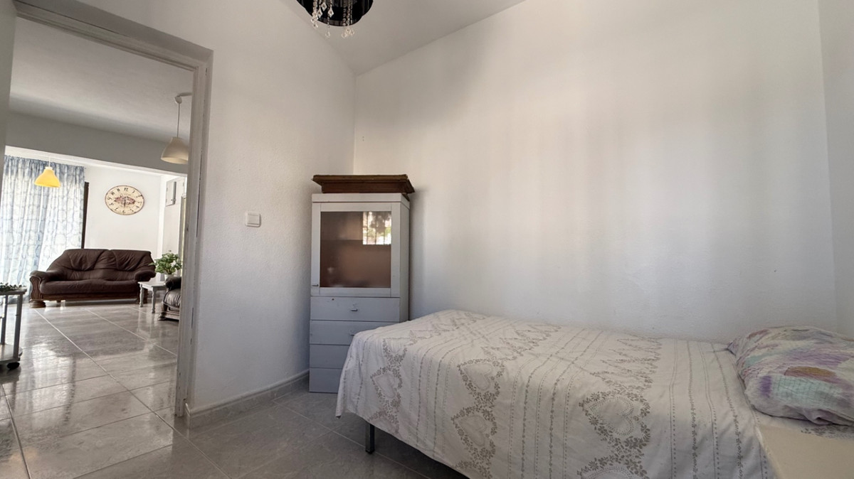 6 Bed Townhouse for sale in Orihuela Costa Blanca, Alicante, Spain
