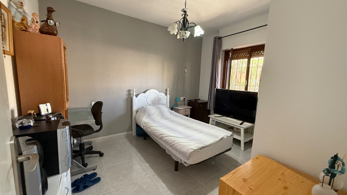 6 Bed Townhouse for sale in Orihuela Costa Blanca, Alicante, Spain