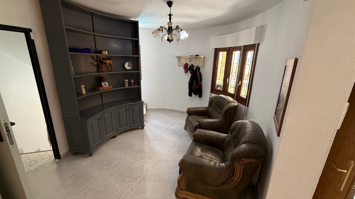 6 Bed Townhouse for sale in Orihuela Costa Blanca, Alicante, Spain