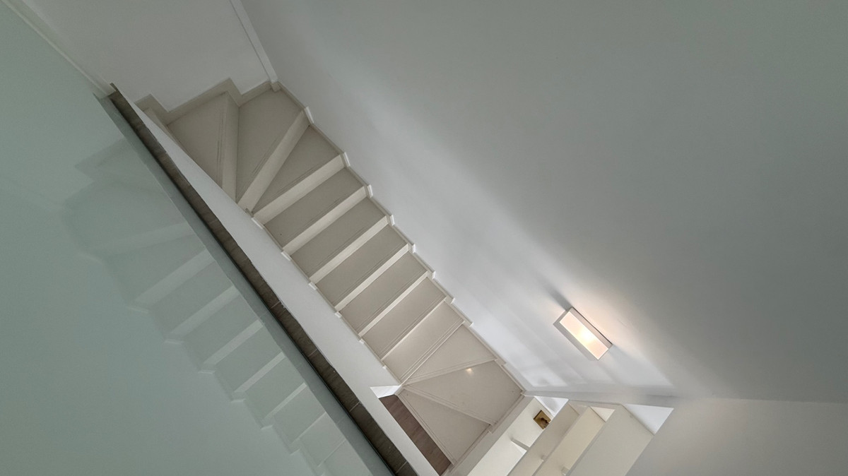 Se vende Villa - Chalet de 5 dormitorios en Costa Blanca, Alicante, España