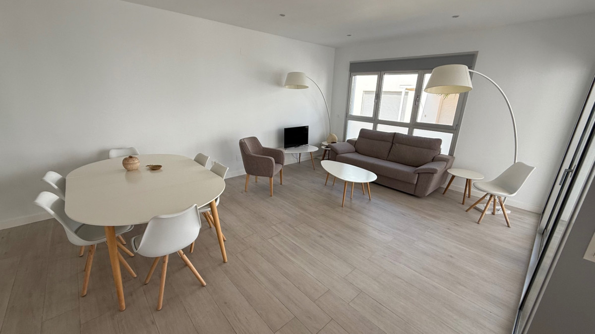 Se vende Villa - Chalet de 5 dormitorios en Costa Blanca, Alicante, España