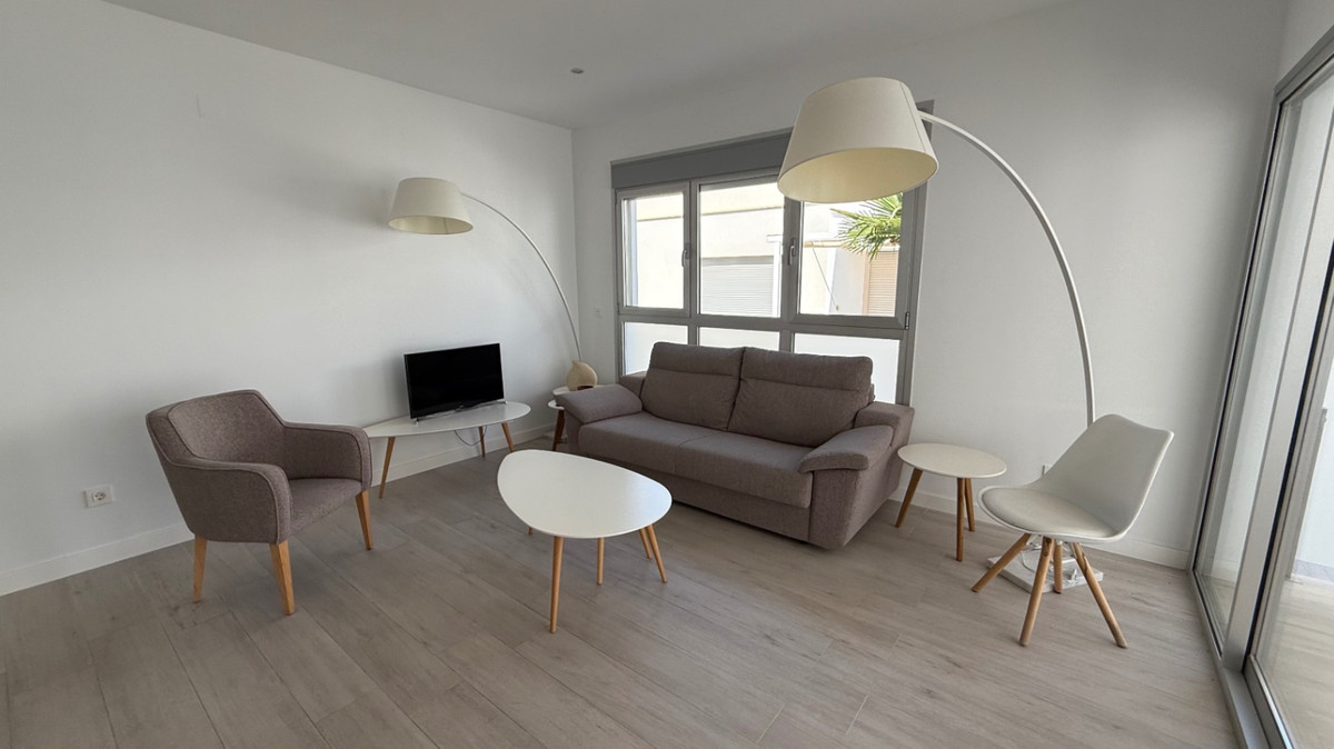 Se vende Villa - Chalet de 5 dormitorios en Costa Blanca, Alicante, España
