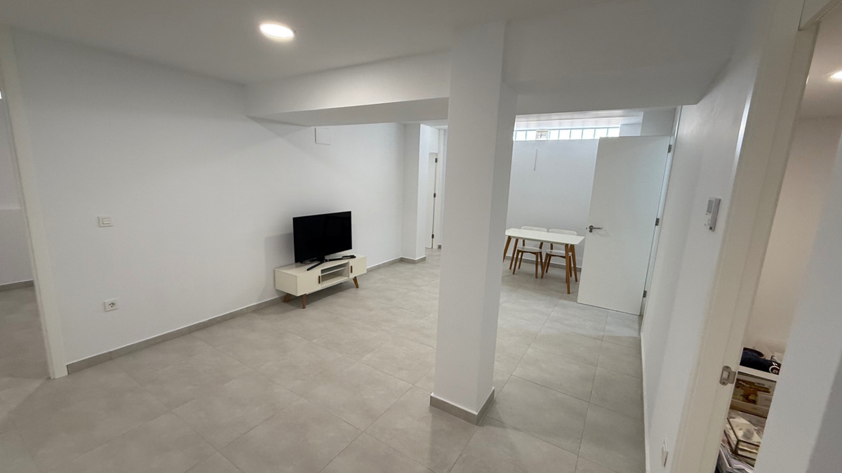 Se vende Villa - Chalet de 5 dormitorios en Costa Blanca, Alicante, España